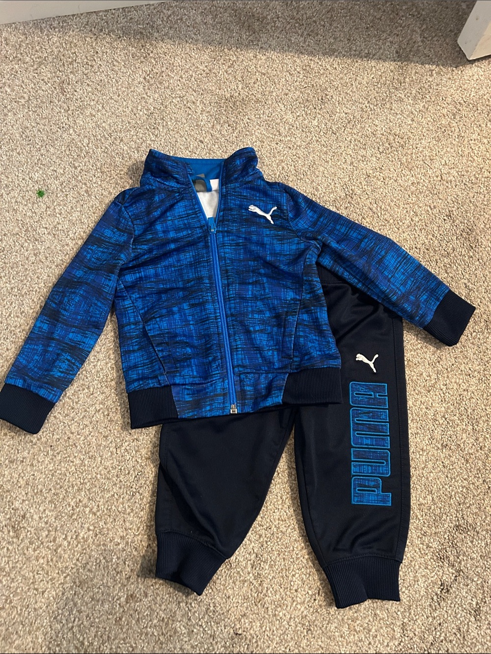 Puma Blue Patterned Zip Jacket & Black Logo Joggers